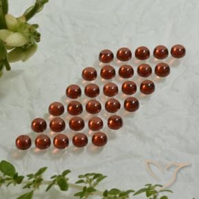 Shop natural 5.91ct Rouge cramoisi profond Grenat Almandin gems, Tour, from Madagascar at GemSelect. In stock, global shipping!