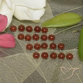 Shop natural 4.17ct Rouge moyen Grenat Almandin gems, Tour, from Madagascar at GemSelect. In stock, global shipping!