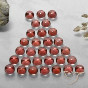 Shop natural 5.63ct Rouge foncé Grenat Almandin gems, Tour, from Madagascar at GemSelect. In stock, global shipping!