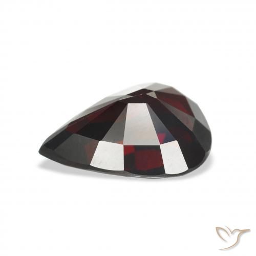 Grenat Almandin Rouge foncé naturelle En forme de poire, 4.89 ct, VVS-VS