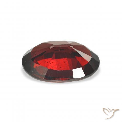 Grenat Almandin Rouge sang profond naturelle ovale, 4.83 ct, VS