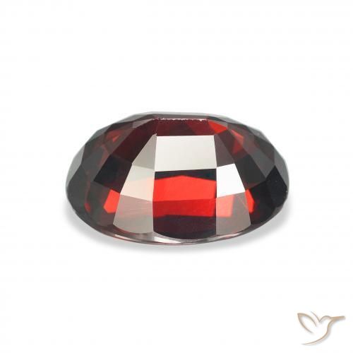 Grenat Almandin Rouge foncé naturelle ovale, 5.77 ct, VVS-VS