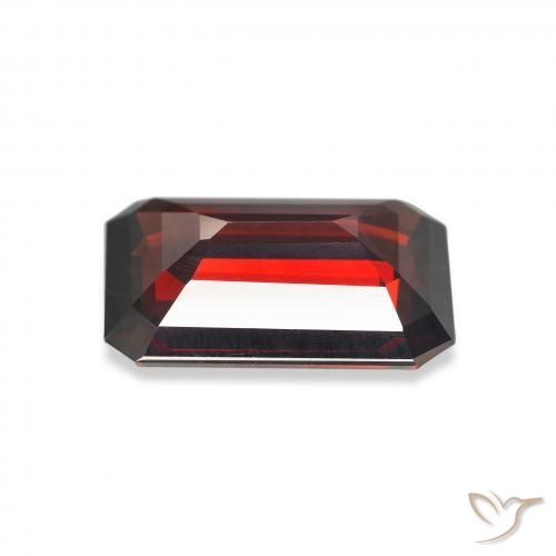 Grenat Almandin Rouge foncé naturelle Octogone / coupe Émeraude, 6.03 ct, VVS-VS