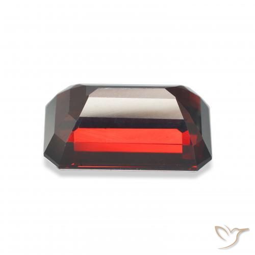 Grenat Almandin Rouge foncé naturelle Octogone / coupe Émeraude, 10.32 ct, VVS-VS