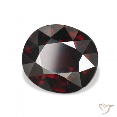Grenat Almandin Rouge foncé naturelle ovale, 7.90 ct, VVS-VS