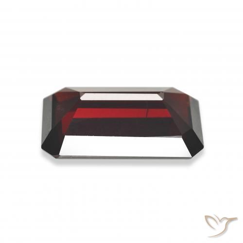 Grenat Almandin Rouge foncé naturelle Octogone / coupe Émeraude, 9.36 ct, VS