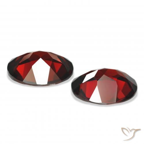 Shop natural 7.56ct Rouge foncé Grenat Almandin gems, ovale, from Mozambique at GemSelect. In stock, global shipping!