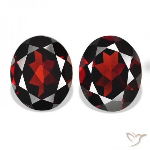 7.53ctw Naturel Rouge foncé Grenat Almandin, ovale, VVS-VS