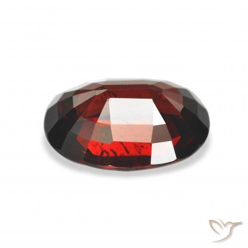 Grenat Almandin Rouge foncé naturelle ovale, 4.28 ct, VS