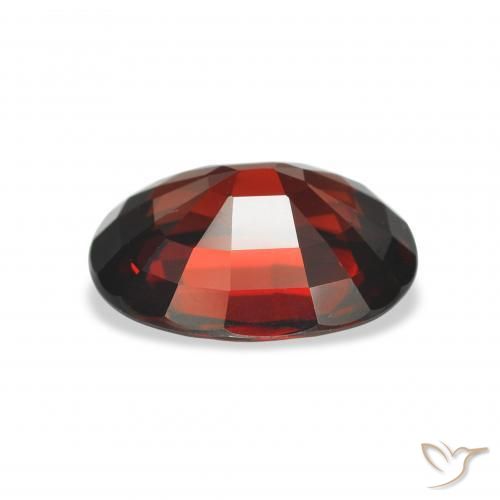 Grenat Almandin Rouge foncé naturelle ovale, 4.22 ct, VVS-VS