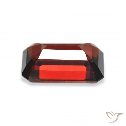 Grenat Almandin Rouge foncé naturelle Octogone / coupe Émeraude, 3.71 ct, VS