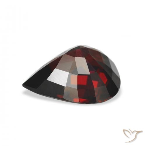 Grenat Almandin Rouge foncé naturelle En forme de poire, 5.46 ct, VS