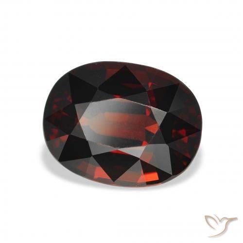 Grenat Almandin Rouge foncé naturelle ovale, 4.26 ct, VVS