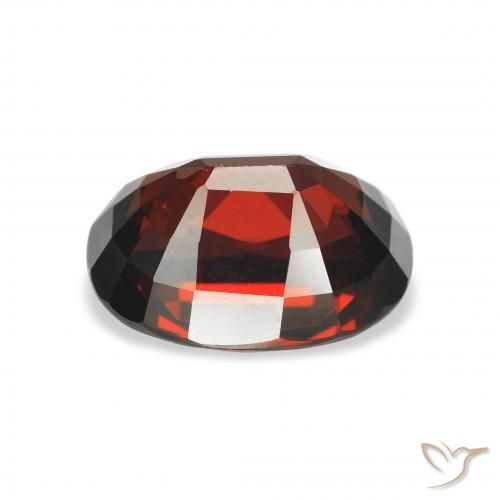 Grenat Almandin Rouge foncé naturelle ovale, 4.26 ct, VVS