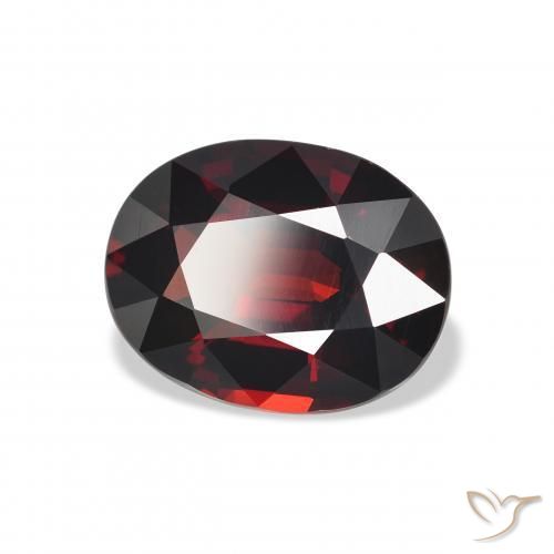 Grenat Almandin Rouge foncé naturelle ovale, 5.34 ct, VVS