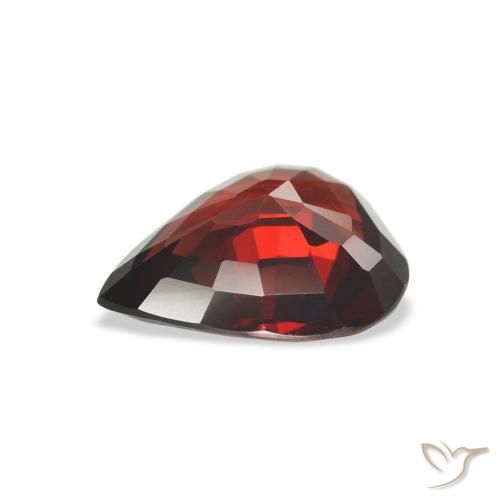 Grenat Almandin Rouge foncé naturelle En forme de poire, 3.64 ct, VS