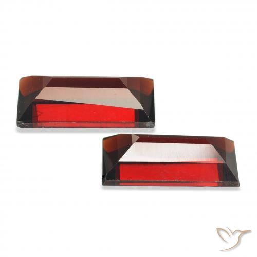 Shop natural 3.78ct Rouge foncé Grenat Almandin gems, Baquette, from Mozambique at GemSelect. In stock, global shipping!