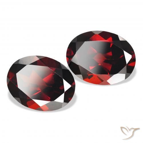 Shop natural 4.51ct Rouge sang profond Grenat Almandin gems, ovale, from Mozambique at GemSelect. In stock, global shipping!