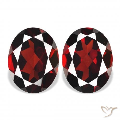 Shop natural 4.28ct Rouge sang profond Grenat almandin gems, ovale, from Mozambique at GemSelect. In stock, global shipping!
