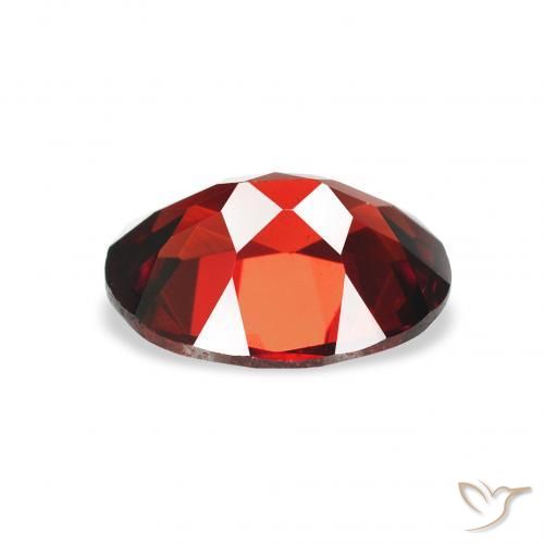 Grenat Almandin Rouge sang profond naturelle ovale, 2.12 ct, VVS-VS