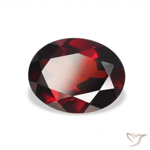 Grenat almandin Rouge foncé naturelle ovale, 2.03 ct, VVS-VS