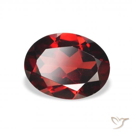 Grenat Almandin Rouge foncé naturelle ovale, 2.00 ct, VVS-VS