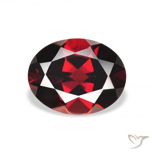 Grenat almandin Rouge foncé naturelle ovale, 2.41 ct, VS