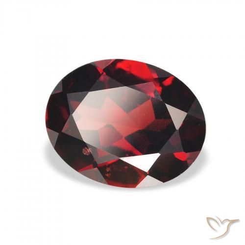 Grenat almandin Rouge foncé naturelle ovale, 2.14 ct, VS