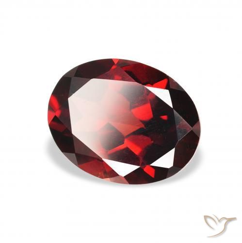 Grenat Almandin Rouge foncé naturelle ovale, 2.03 ct, VS