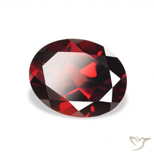 Grenat almandin Rouge foncé naturelle ovale, 2.37 ct, VS