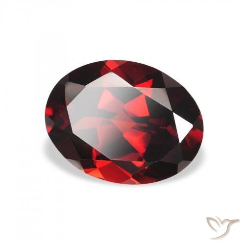 Grenat Almandin Rouge foncé naturelle ovale, 1.96 ct, VS