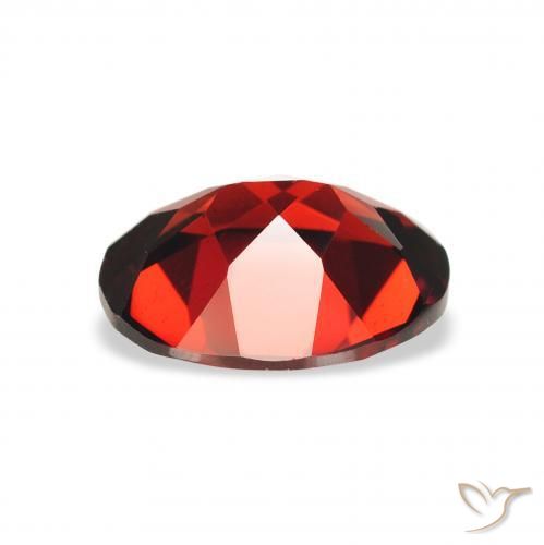 Grenat almandin Rouge foncé naturelle ovale, 2.16 ct, VS