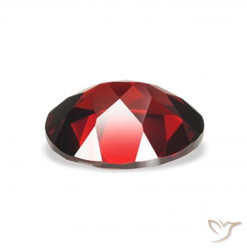 Grenat Almandin Rouge foncé naturelle ovale, 2.30 ct, VS