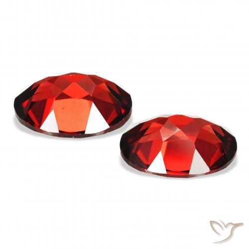 Shop natural 4.33ct Rouge foncé Grenat Almandin gems, ovale, from Mozambique at GemSelect. In stock, global shipping!