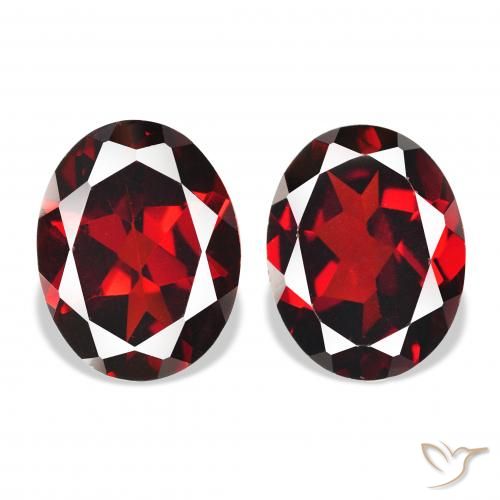 Shop natural 4.36ct Rouge sang profond Grenat Almandin gems, ovale, from Mozambique at GemSelect. In stock, global shipping!
