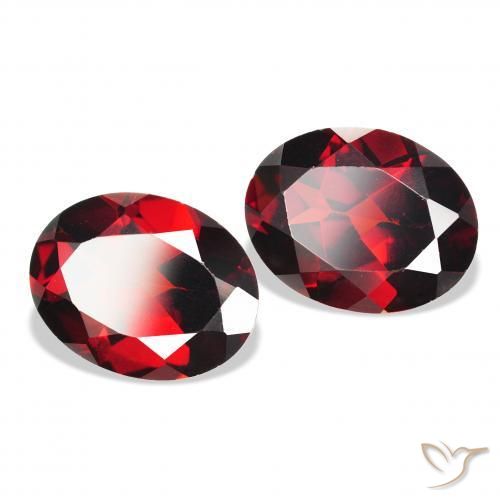 Shop natural 4.58ct Rouge foncé Grenat Almandin gems, ovale, from Mozambique at GemSelect. In stock, global shipping!