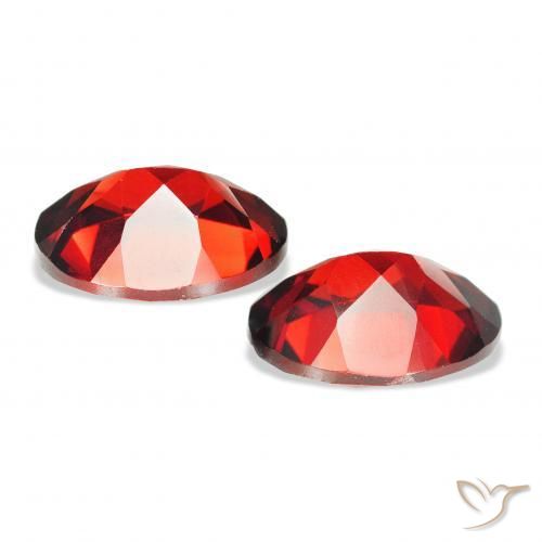 Shop natural 4.58ct Rouge foncé Grenat Almandin gems, ovale, from Mozambique at GemSelect. In stock, global shipping!