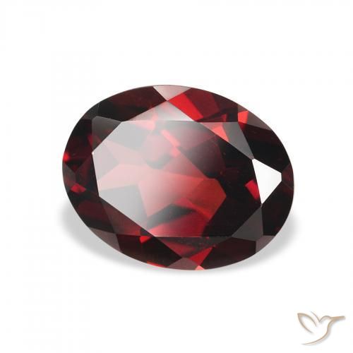 Grenat Almandin Rouge foncé naturelle ovale, 2.19 ct, VVS-VS