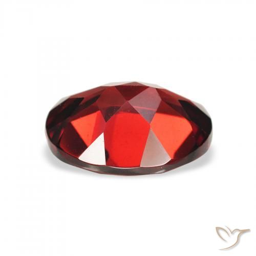 Grenat Almandin Rouge foncé naturelle ovale, 2.19 ct, VVS-VS
