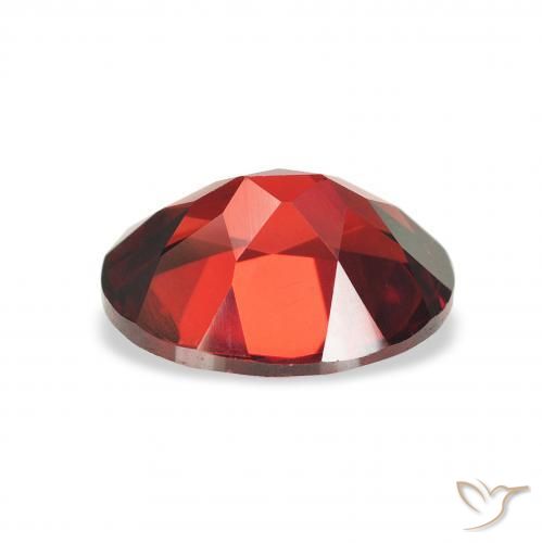 Grenat almandin Rouge foncé naturelle ovale, 2.35 ct, VVS-VS