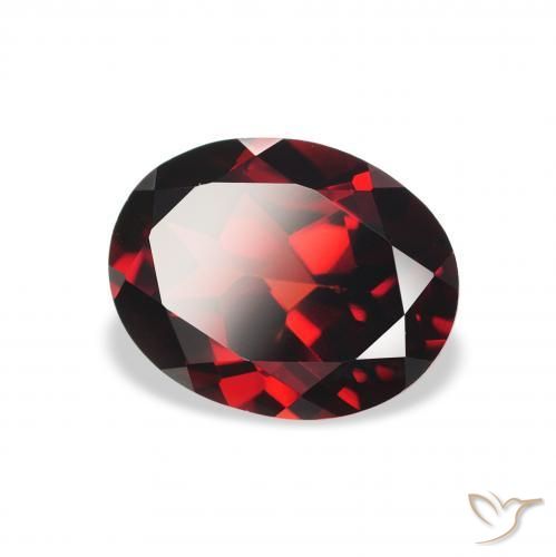 Grenat Almandin Rouge foncé naturelle ovale, 2.18 ct, VVS-VS