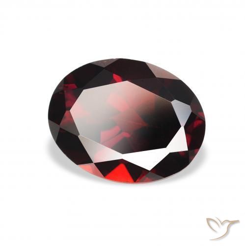 Grenat Almandin Rouge sang profond naturelle ovale, 2.41 ct, VS