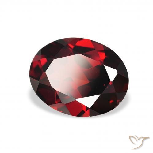 Grenat Almandin Rouge foncé naturelle ovale, 2.19 ct, VS