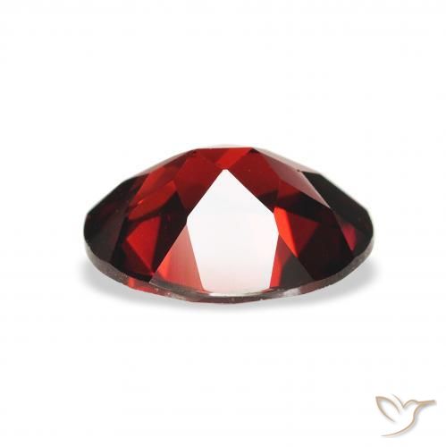 Grenat Almandin Rouge foncé naturelle ovale, 2.19 ct, VS