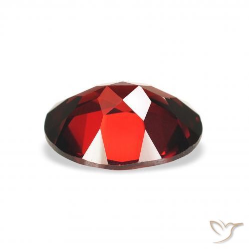 Grenat Almandin Rouge sang profond naturelle ovale, 1.99 ct, VS