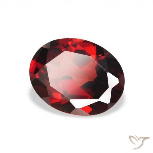 Grenat Almandin Rouge foncé naturelle ovale, 1.86 ct, VS