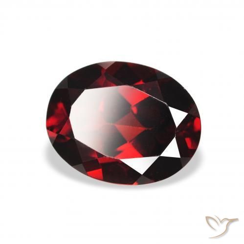 Grenat Almandin Rouge foncé naturelle ovale, 2.32 ct, VS