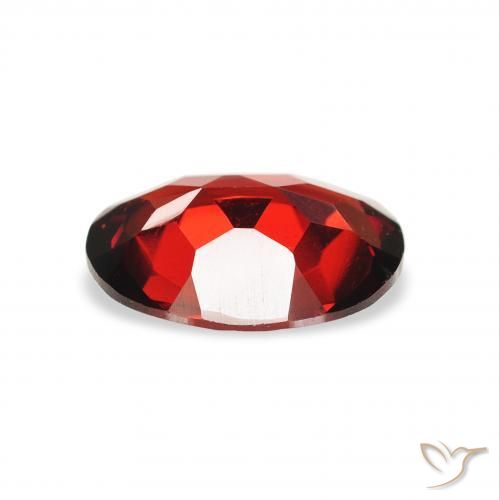 Grenat Almandin Rouge foncé naturelle ovale, 1.72 ct, VVS-VS