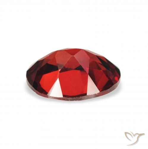 Grenat Almandin Rouge foncé naturelle ovale, 2.15 ct, VVS-VS