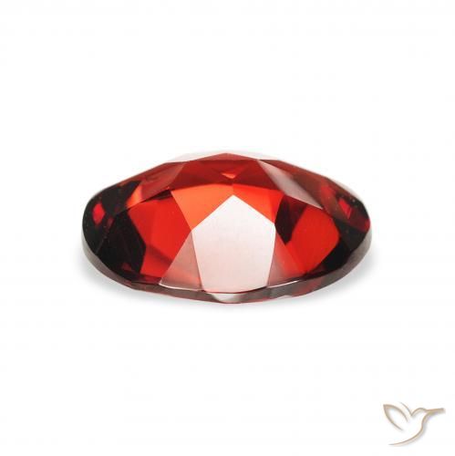 Grenat Almandin Rouge foncé naturelle ovale, 1.79 ct, VVS-VS